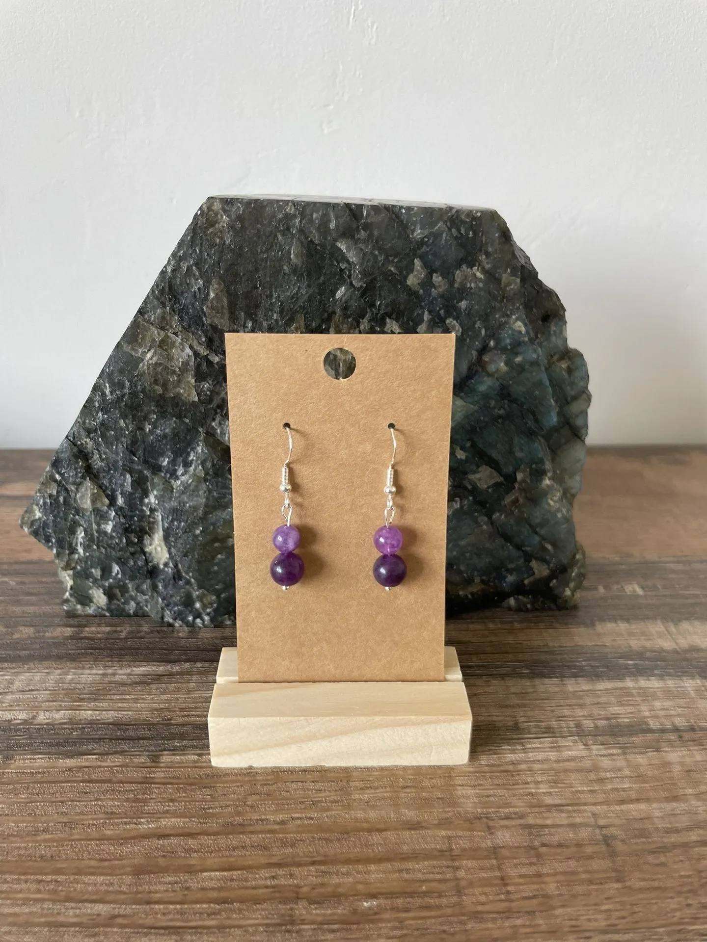Boucles d'oreilles droites Améthyste