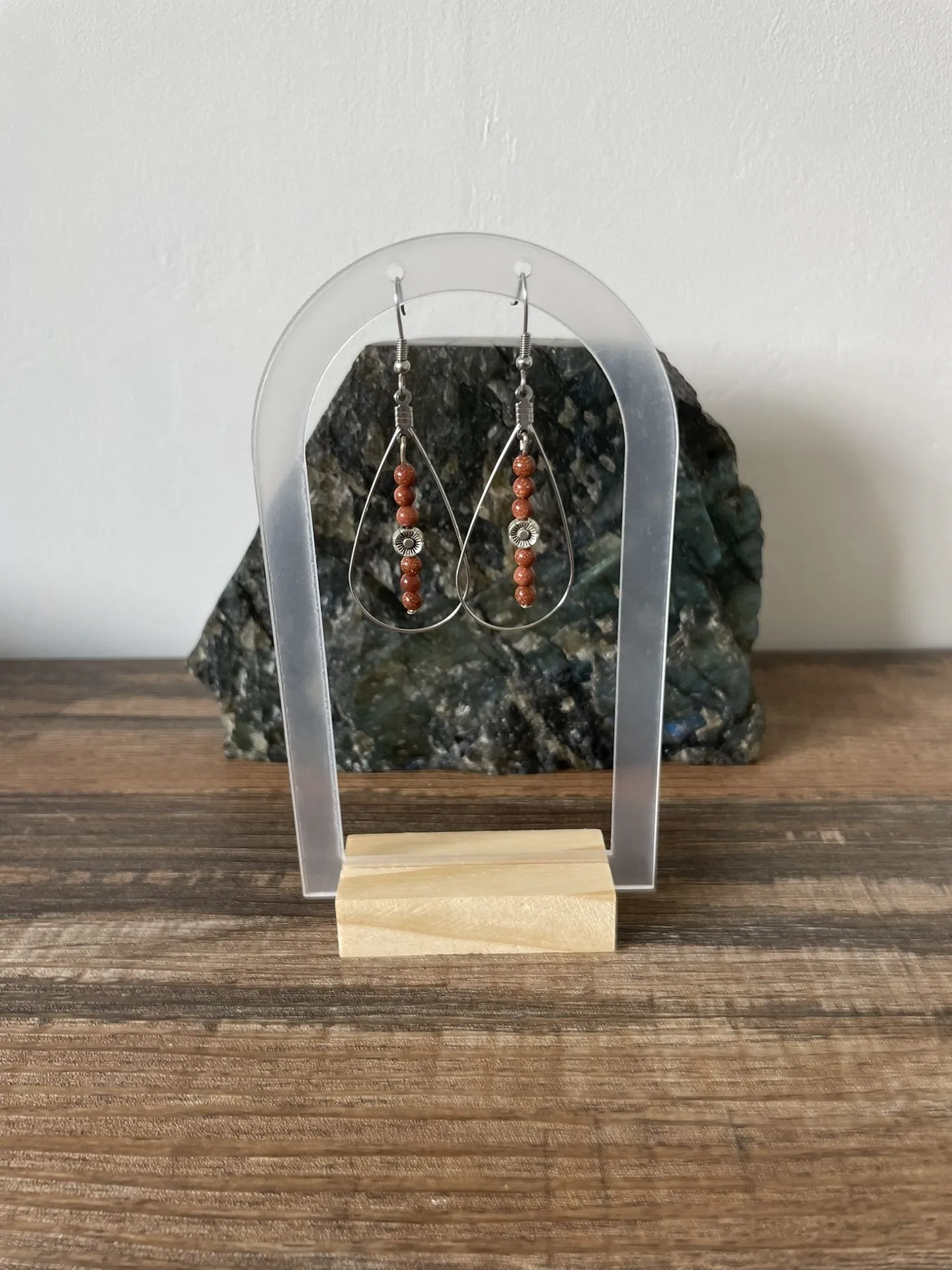 Boucles d'oreilles gouttes Pierre de Sable