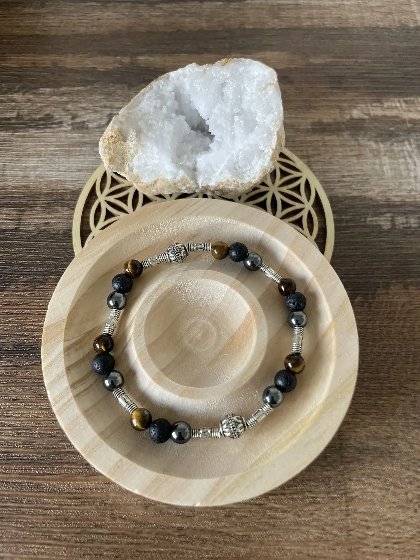 Bracelet Œil de Tigre, Pierre de Lave et Hématite - 6mms